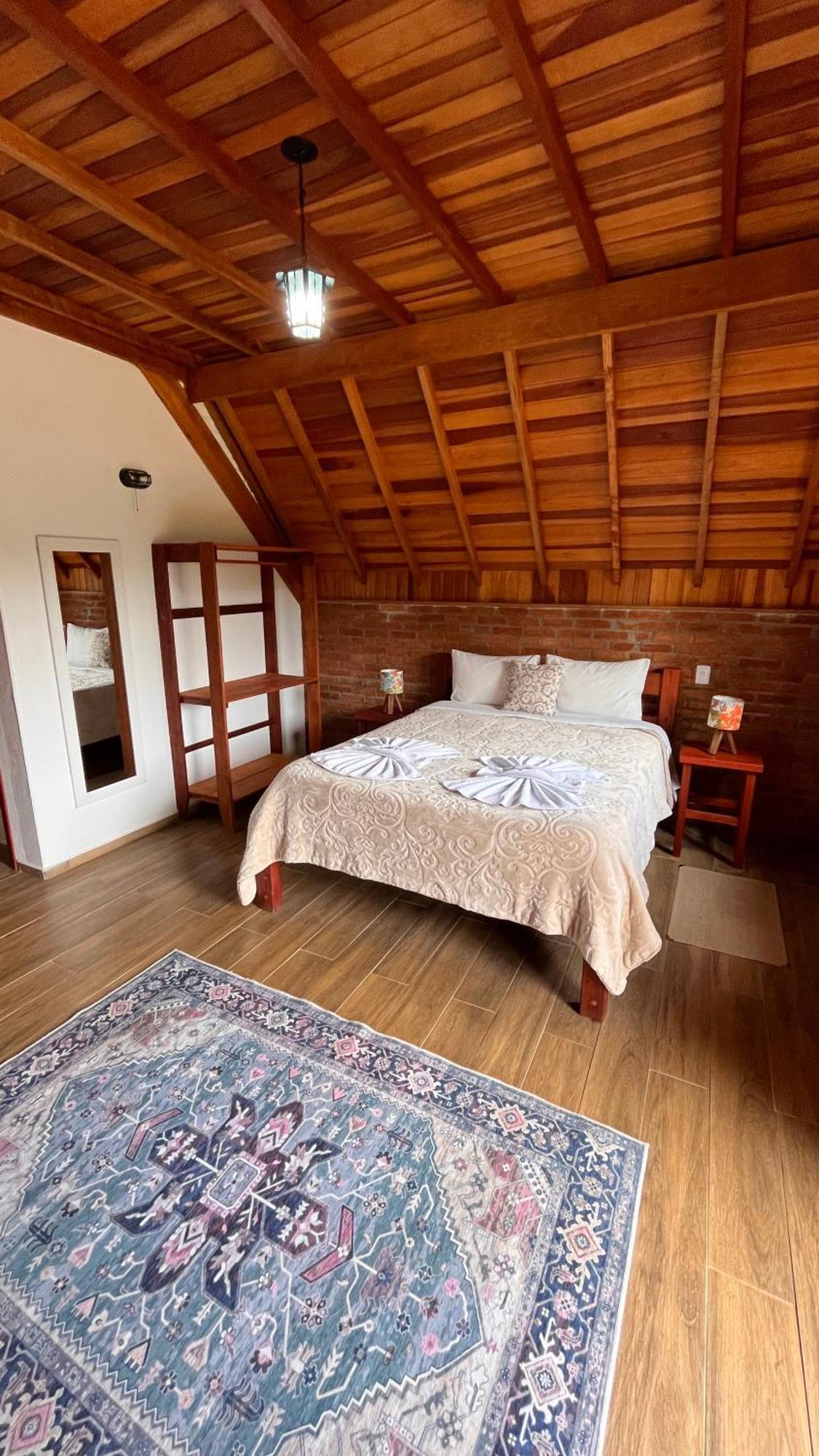Chalet,1239987490:JPEG